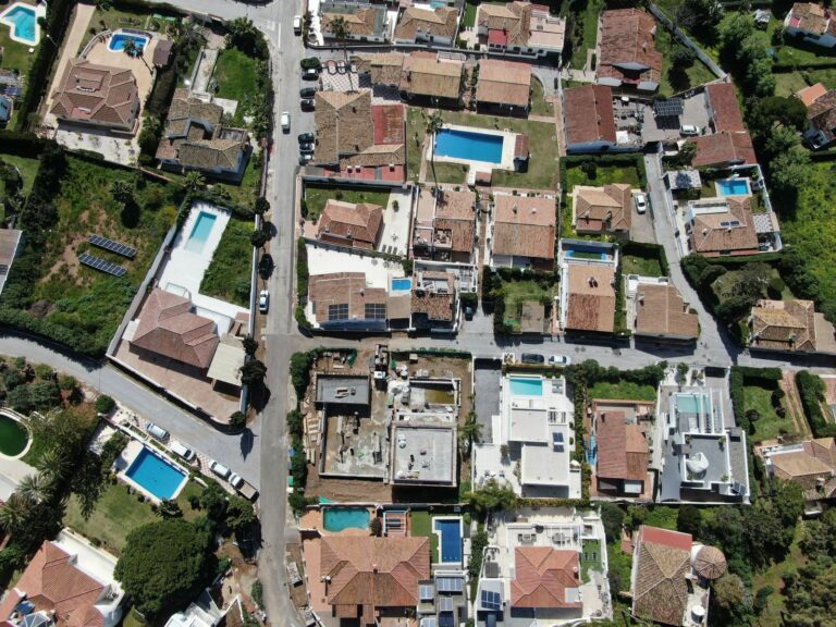 a57e2e0ffde3998050e637a24dcb596a - 7