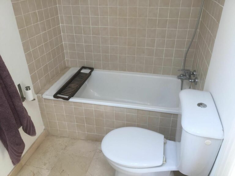 a5be54fa3e5418f362e91605d8dfced9 - 13