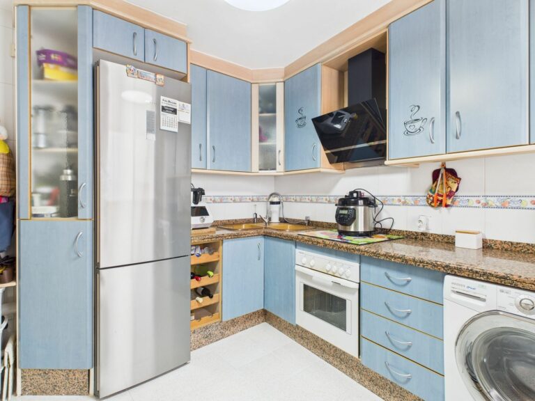 a5dce392a2091309977bb34c3a75295e - 6