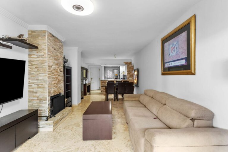 a6a01d8d3d6713373df7f9d302566f60 - 5