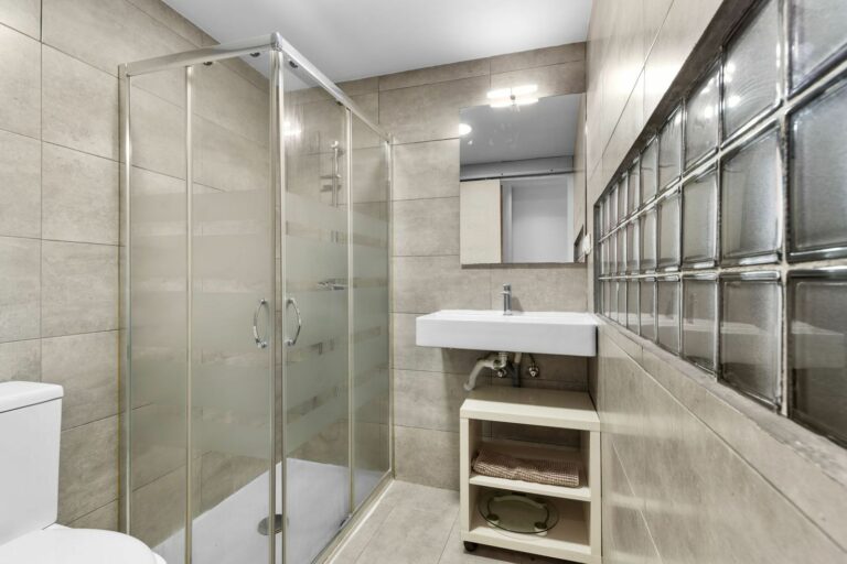 a6a01d8d3d6713373df7f9d302566f60 - 8