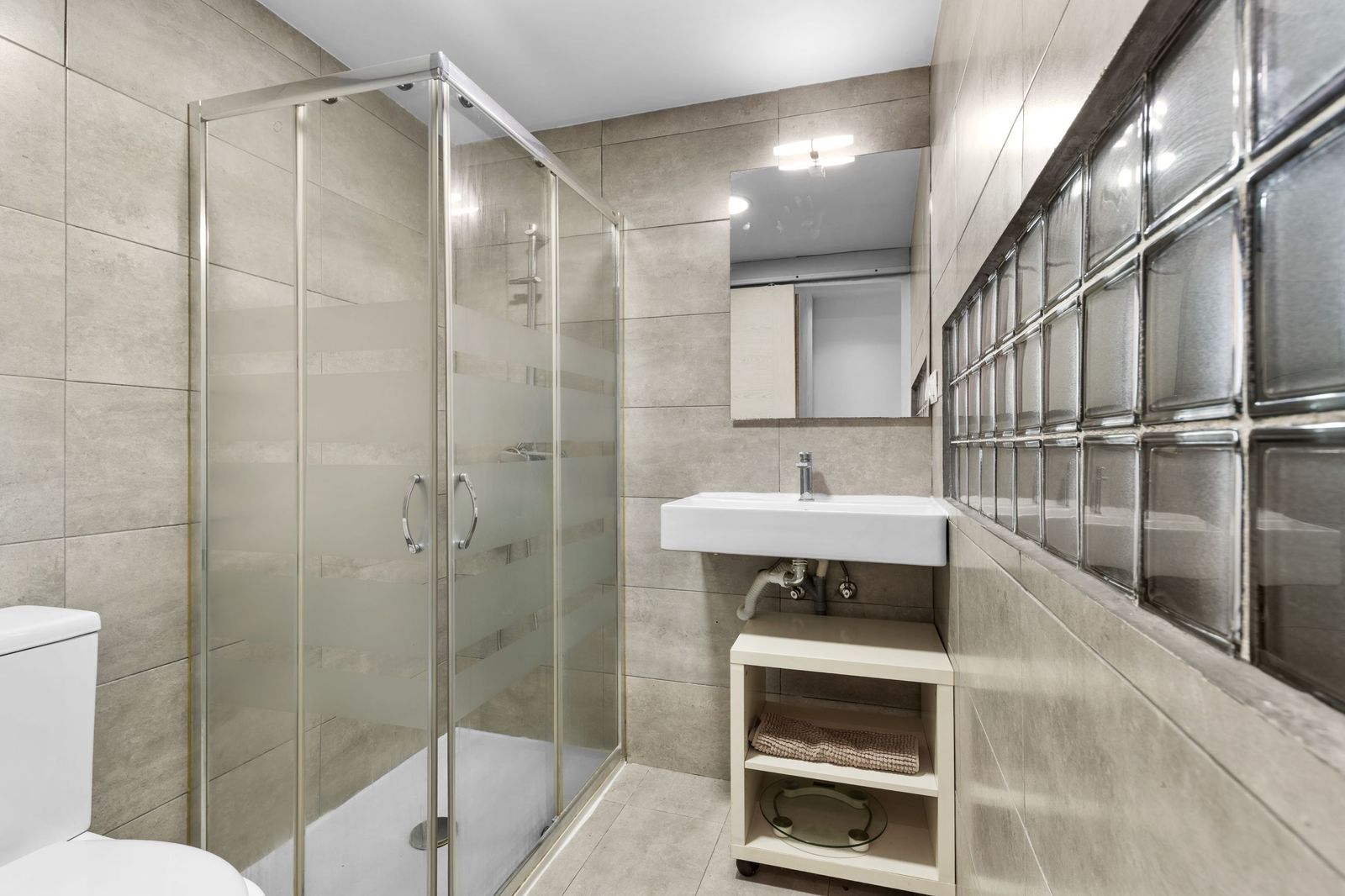 a6a01d8d3d6713373df7f9d302566f60 - 8