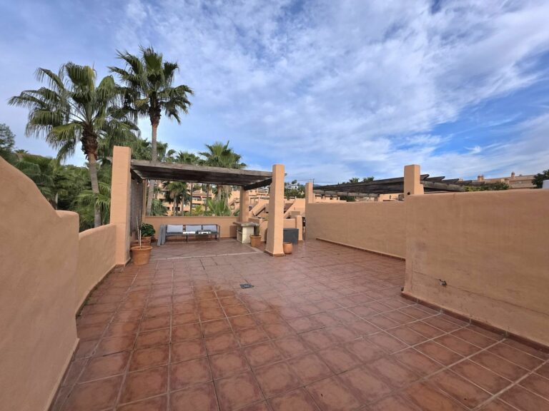 a6f4030451526de673897ee193bec1da - 2