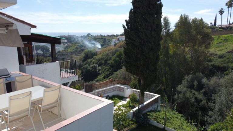 a7bef77b7e58ba2ca7c8a66f85797839 - 6