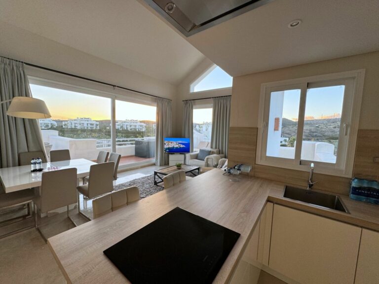 a825f1bc8e4e531eabcb933b9055dc1e - 4