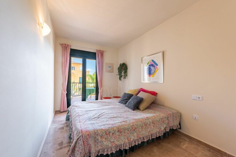 aa04e831d92b4653f1c288f038c2cb9f - 11