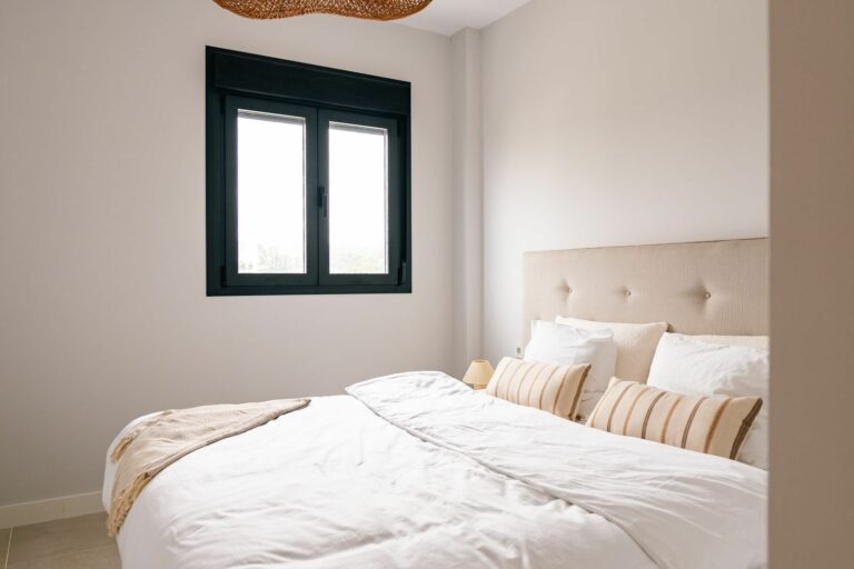 aa5fafcfc6c44adf465f0e73d5c9a052 - 9