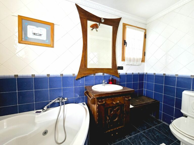 abcce76495c828e9c0400ea8e0abdcd9 - 16