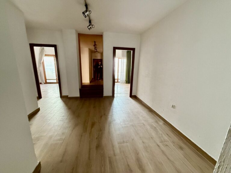 aec73024fb32d1721f8ffb17e6152e77 - 11