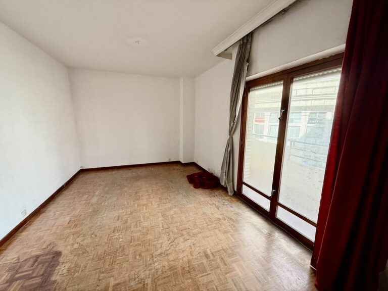 aec73024fb32d1721f8ffb17e6152e77 - 6