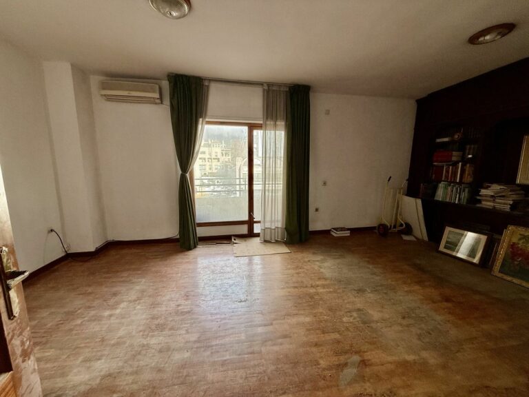 aec73024fb32d1721f8ffb17e6152e77 - 7