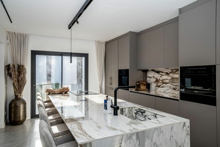 af171a0ceecfa6541c21f96402b74c89 - 5