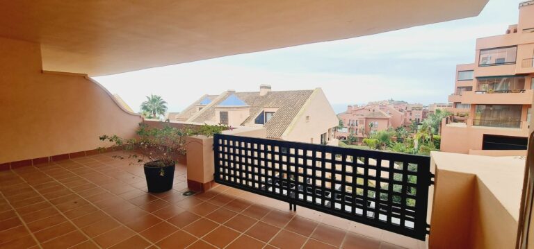 af3b5638e702c372c95c7c68d9996fce - 4