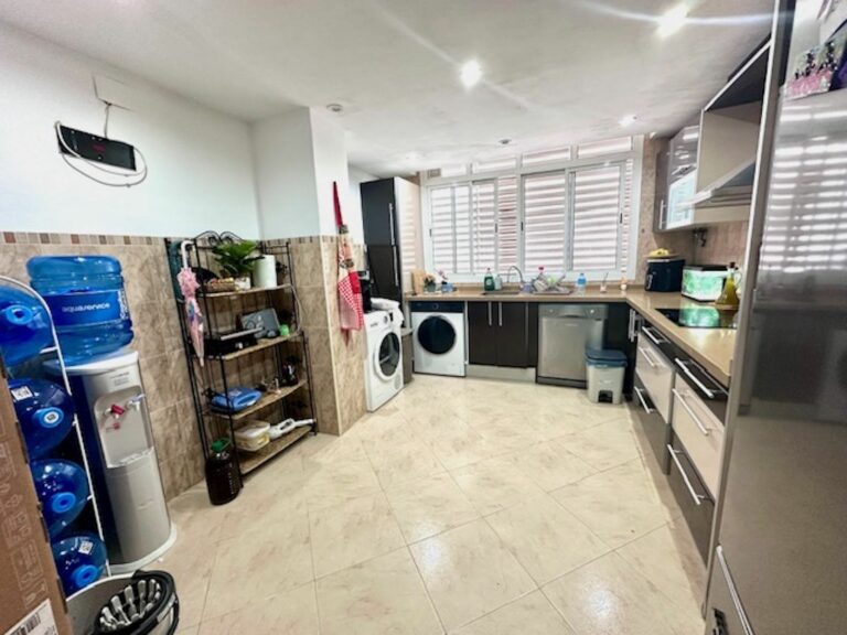 b03ce1c2dbcad42751a7ac4ebd24ae7b - 7