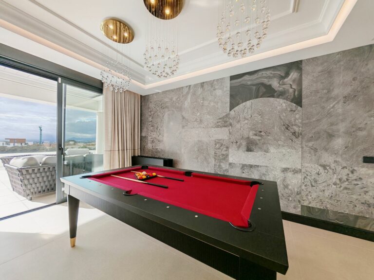 b07149c5cb7679f0d03070768abbad1a - 8