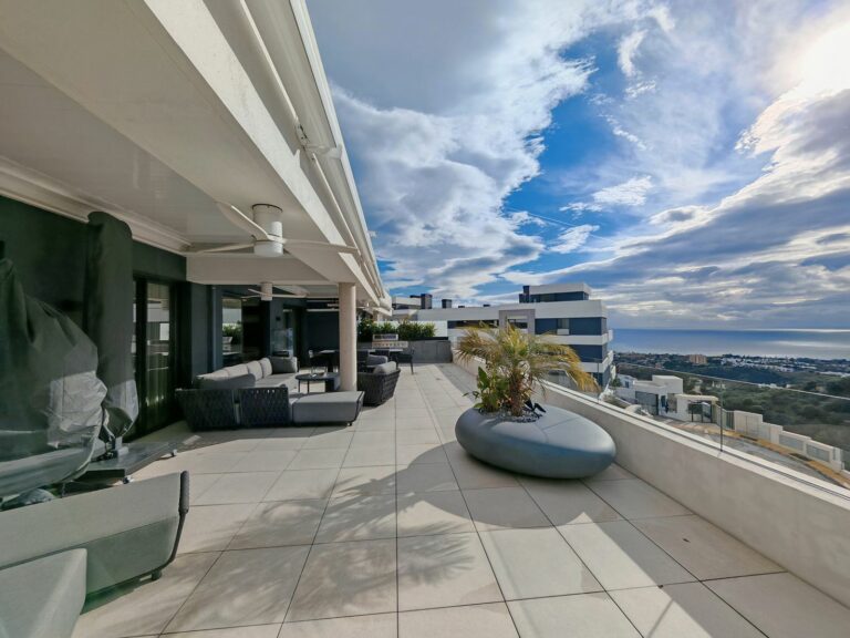 b07149c5cb7679f0d03070768abbad1a - 9