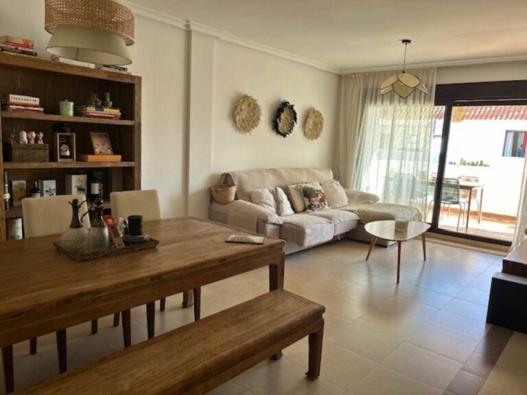 b12549c53cdad8ccf24244da9f52c331 - 11