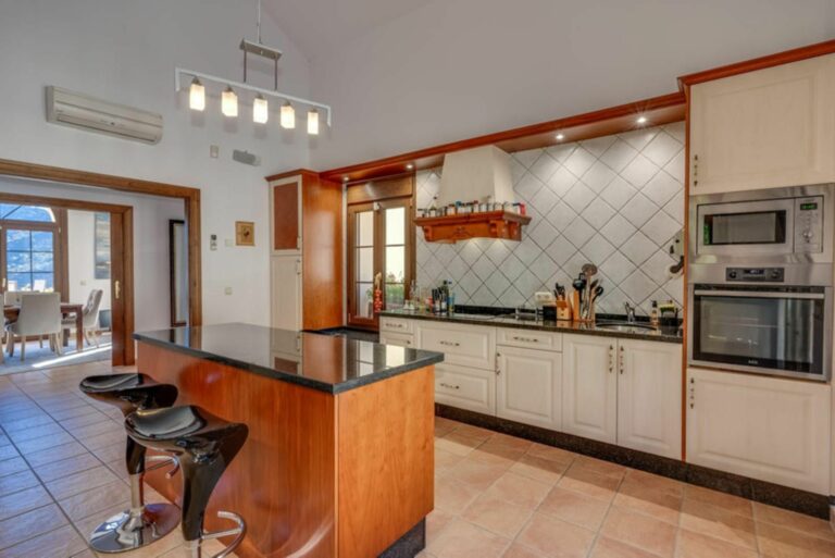 b31416d940ea039e3fbfa89d6d8e3a07 - 5