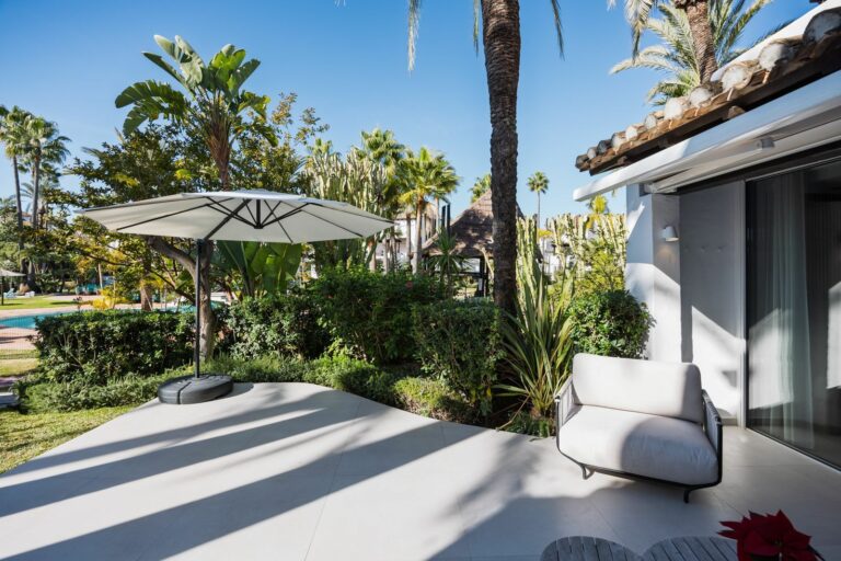 b338257759ac6ba08eb32b565372a317 - 6