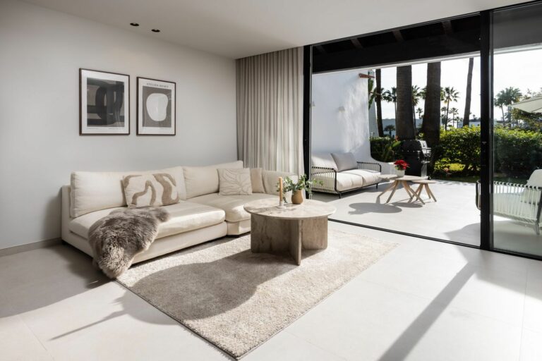 b338257759ac6ba08eb32b565372a317 - 9