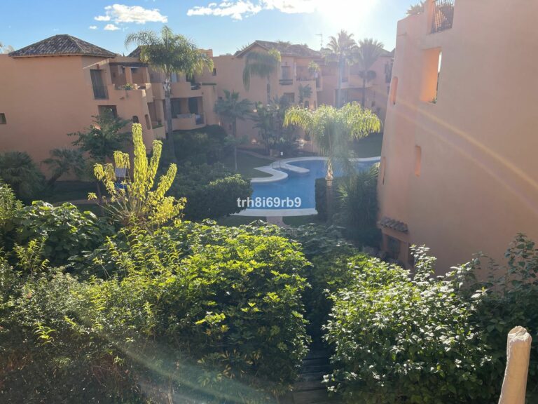 b4545e004a5ee1bc892e63438ef3afac - 1