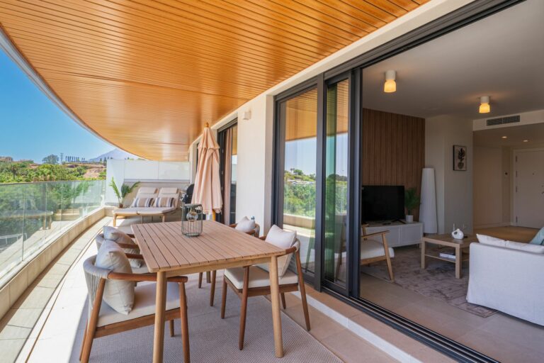 b4f0adfb406dfd9262b2b69610ce8b71 - 4