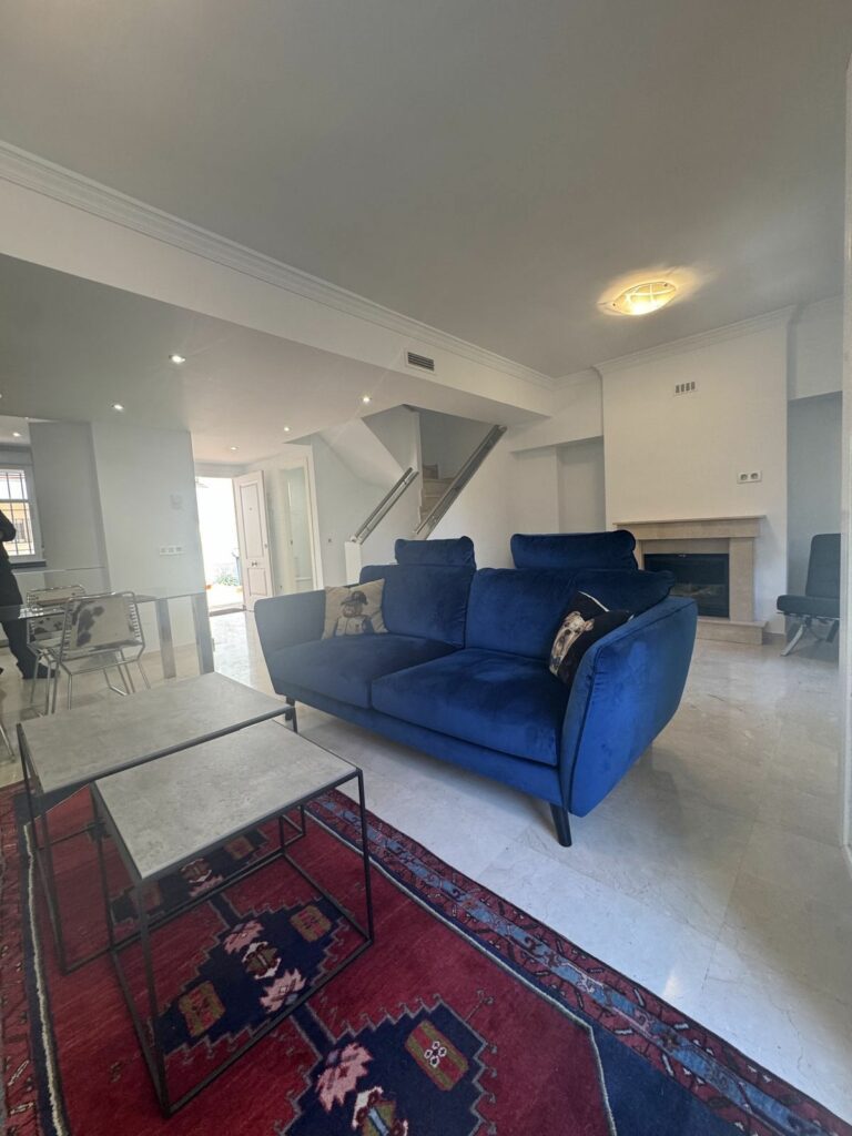 b5f8d75ef883ced3da1feb800927c840 - 3