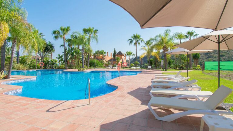 b656da97ced4899cac6768161f7ab322 - 13