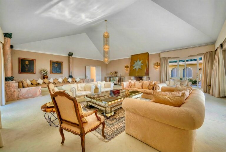 b6a3983b35454cf38ccc930065d90605 - 12