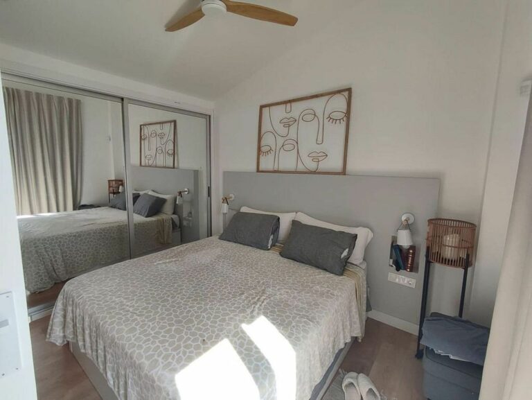 b6ab49d9d84c3cfaeaaf06a41e5a0544 - 12