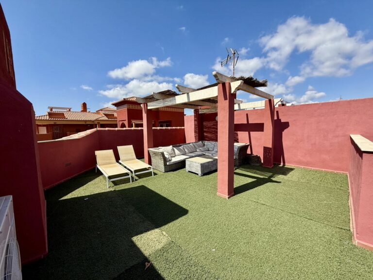 b76b8ee9def88b7336b8281376f73bfc - 16