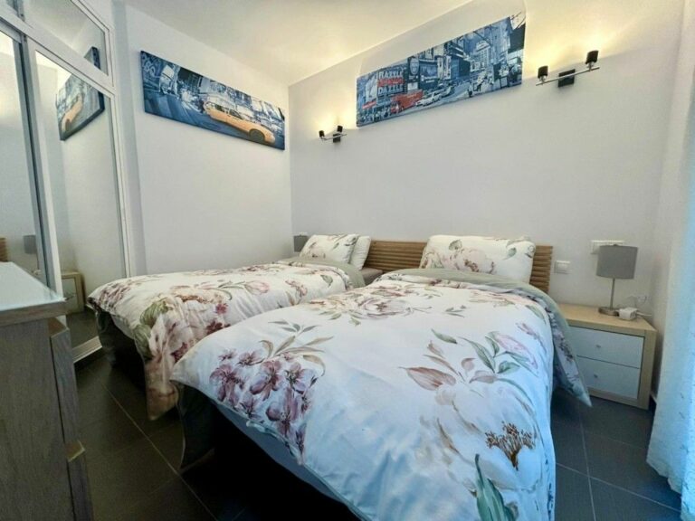 b77d77e00c67a179139a4402727f0af4 - 11