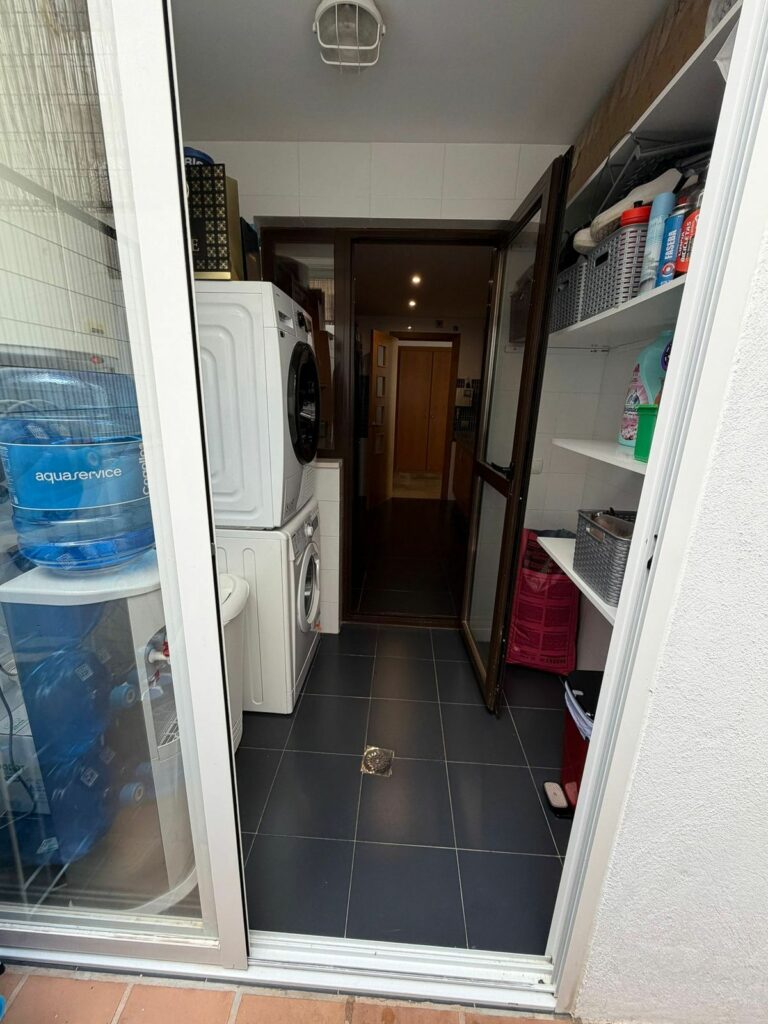 b7cbc79c353671315b2759e65f83a463 - 15