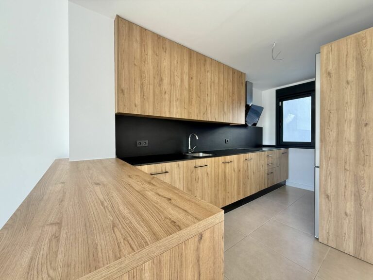 b833a8e286001d497f0059f4786e09e9 - 9