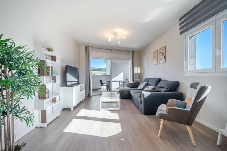 b84c3cc02dcbf6617d5342c1074a70e6 - 10