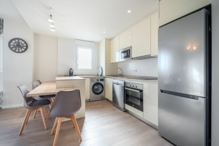 b84c3cc02dcbf6617d5342c1074a70e6 - 15