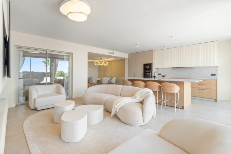 ba32b8f5c9890b0b9df293731e263afb - 4