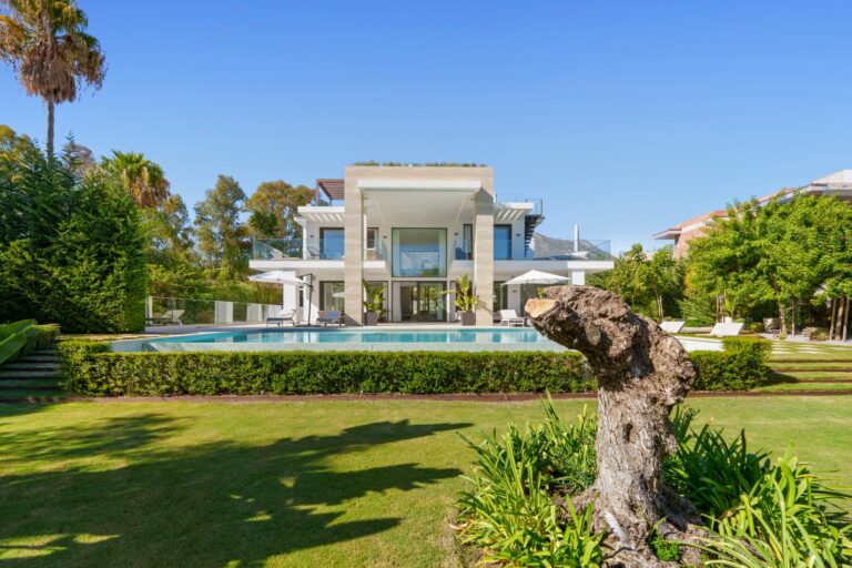 ba366a12b31ee7504bf6c58550e33d2c - 2