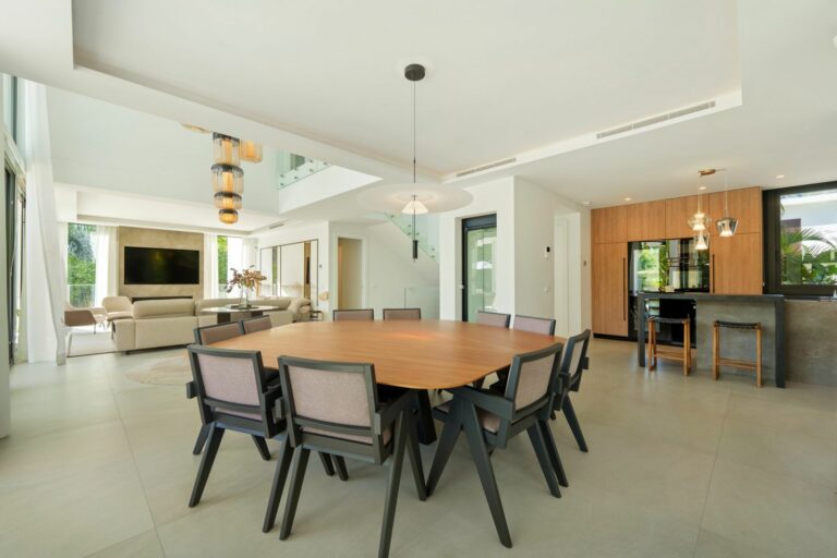 ba366a12b31ee7504bf6c58550e33d2c - 7