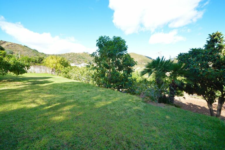 bb74904a3359b3118738efe8aa15bbfd - 15