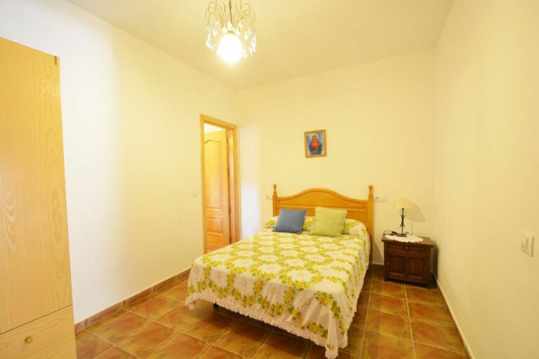 bb74904a3359b3118738efe8aa15bbfd - 8