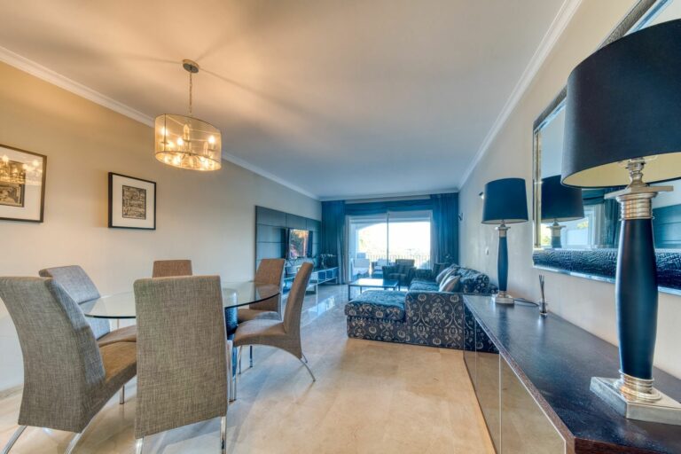 bbb623fb4c7e5828913dfd2ba64e307b - 4