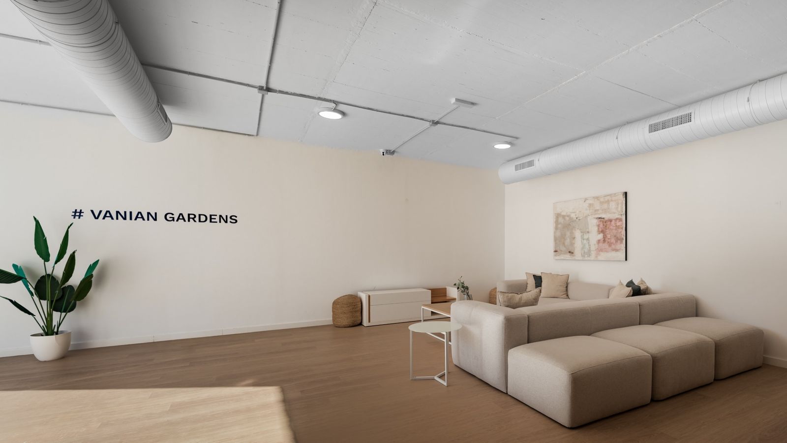 bbea5562479013638e9e11bab8695016 - 13