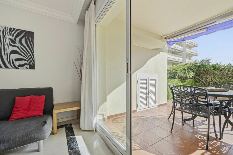 bbf251d53f0b8b1017939ba71b9b50a9 - 4