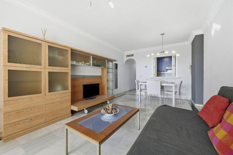 bbf251d53f0b8b1017939ba71b9b50a9 - 5