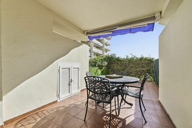 bbf251d53f0b8b1017939ba71b9b50a9 - 8