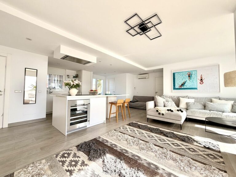 bd8de98a593f3cefccb7e1ed522e23ba - 12