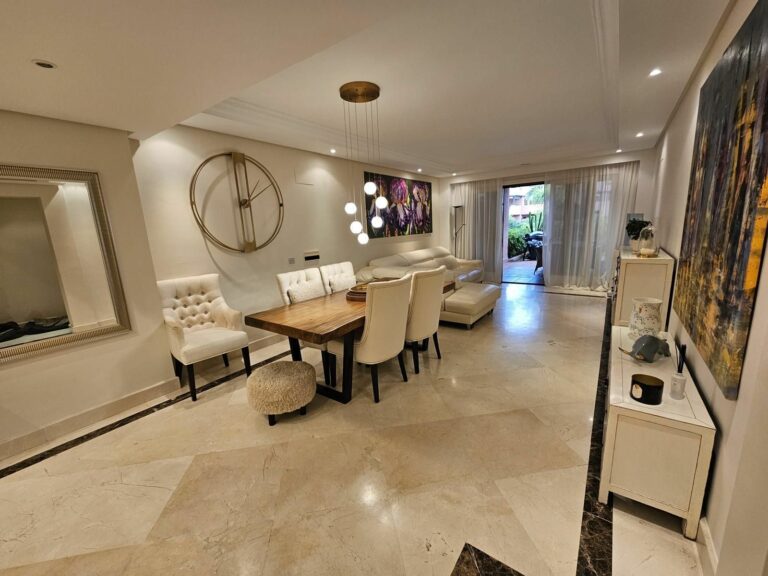 bdb6f400bb2aa78846aefd68ad44b100 - 2