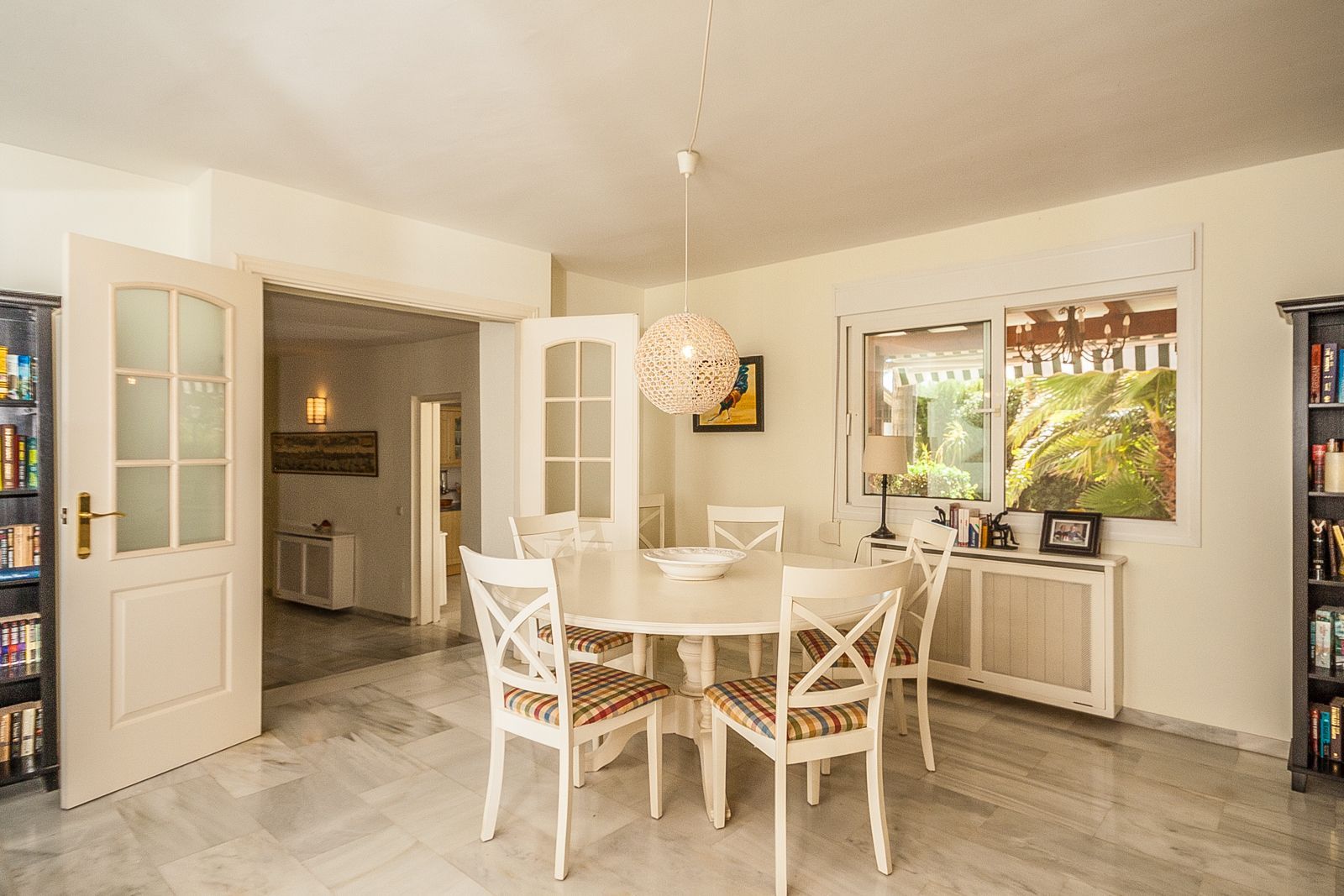 bec59cd982209010b15f891714644025 - 12