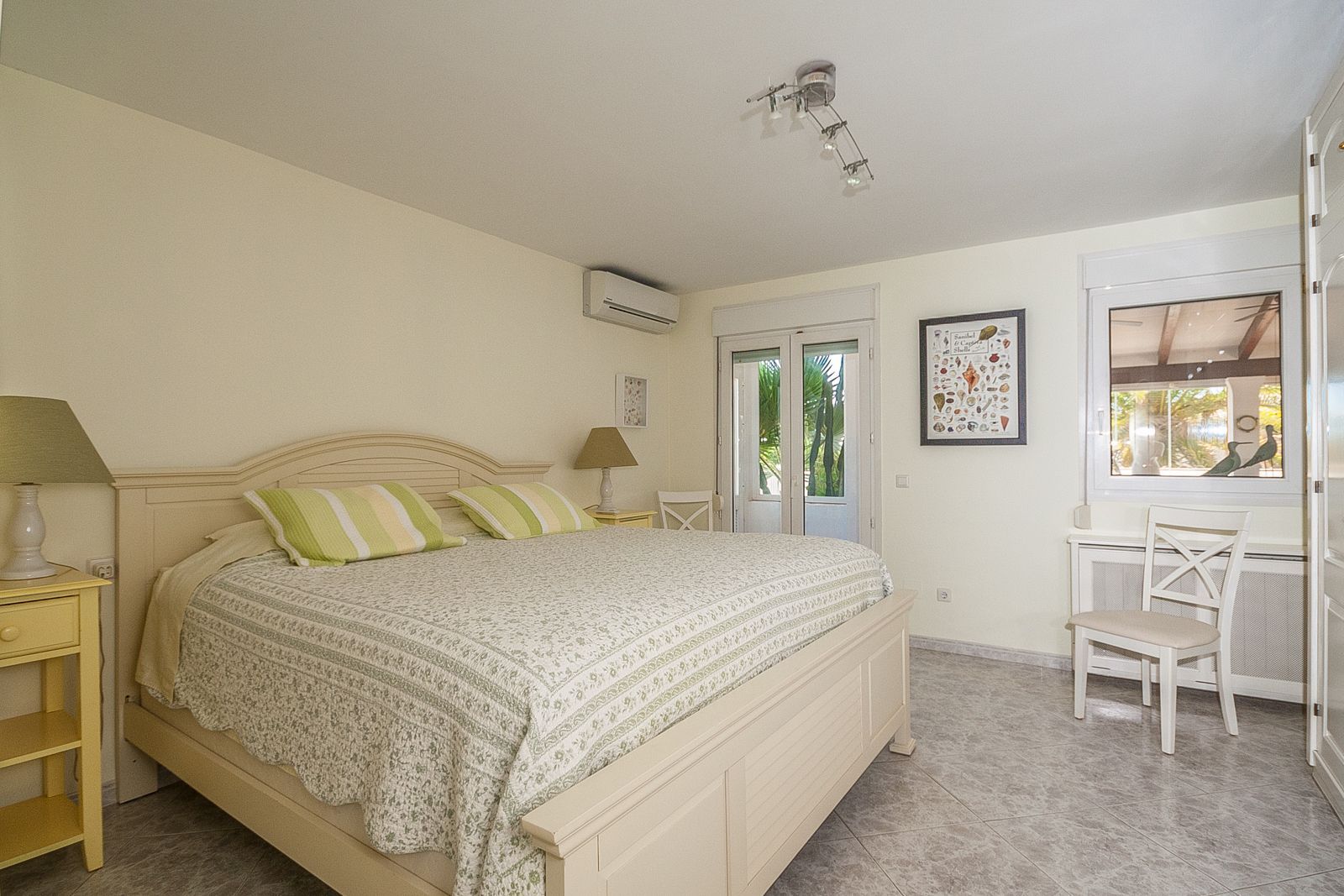 bec59cd982209010b15f891714644025 - 15